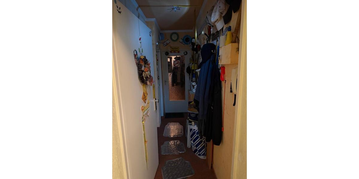 Erdgeschoßwohnung Berlin Neukölln - 1 Zimmer, 32 m&sup2;, 85.000&euro; | Angebot:25228105