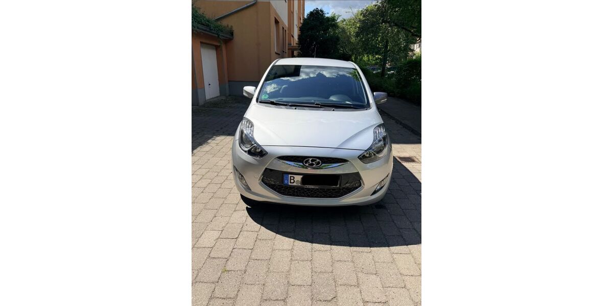 Hyundai ix20 102.500 km 6.100 &euro; Berlin 13507