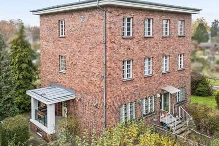 Haus zum Kaufen in Berlin 749.000 € 216.84 m² 9 zimmer