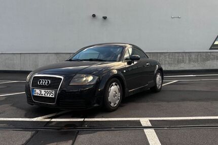 Audi TT 240.000 km 3.499 € Berlin 10179