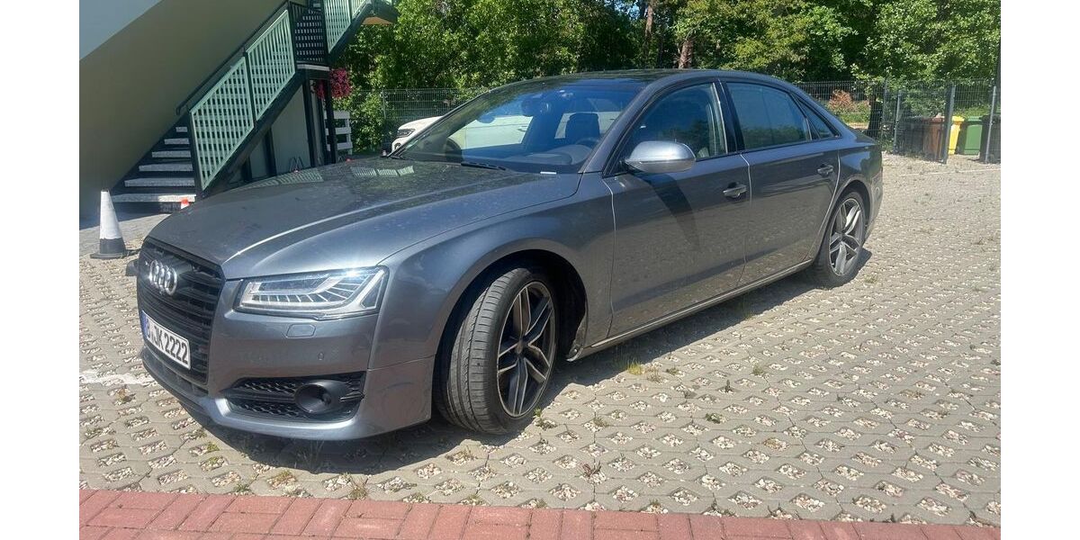 Audi A8 138.000 km 28.490 &euro; Berlin 12099