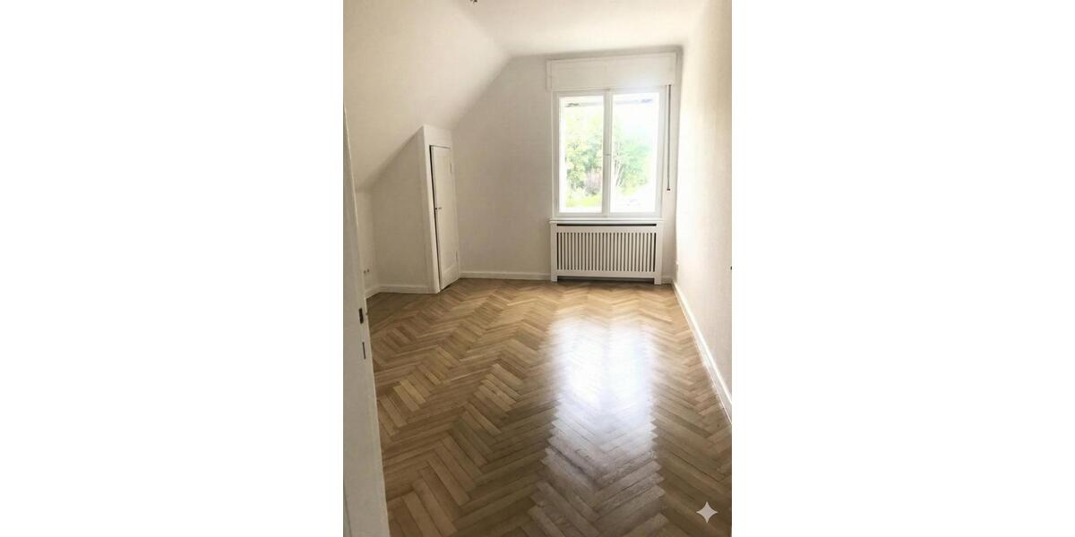 Maisonettenwohnung Kleinmachnow - 5.5 Zimmer, 150 m&sup2;, 2.475&euro; | Angebot:24981241