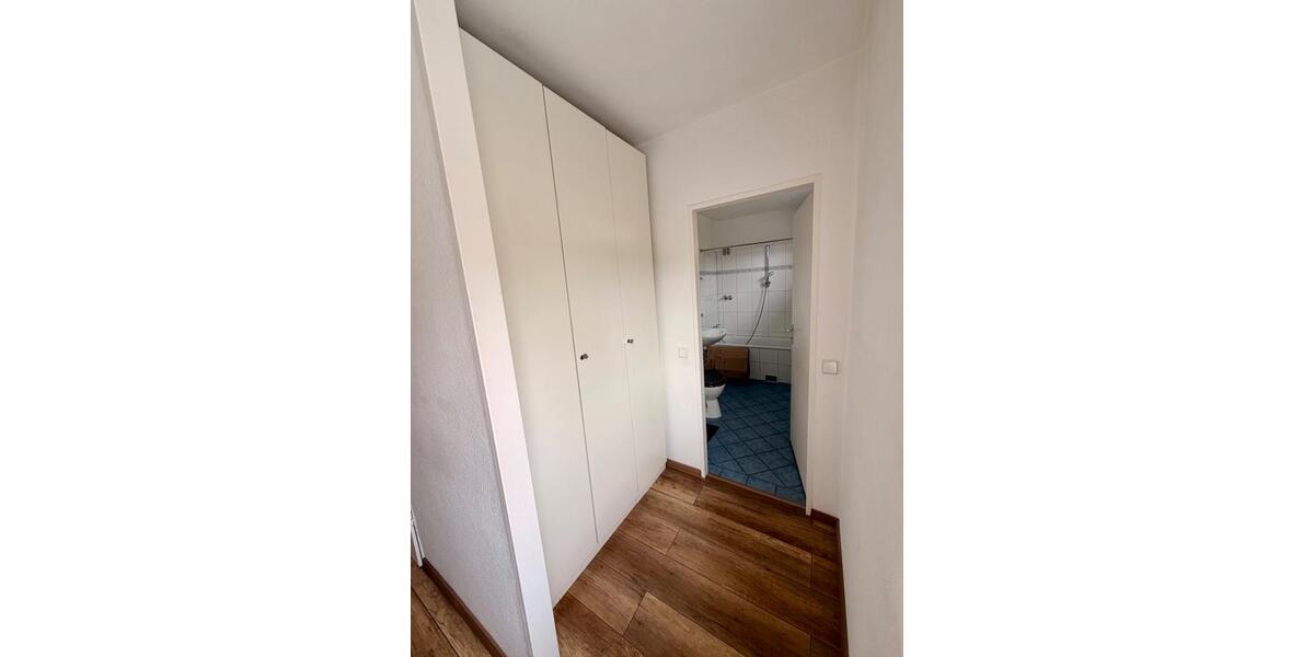 Einfamilienhaus Berlin Spandau - 2 Zimmer, 70 m&sup2;, 1.300&euro; | Angebot:26250841