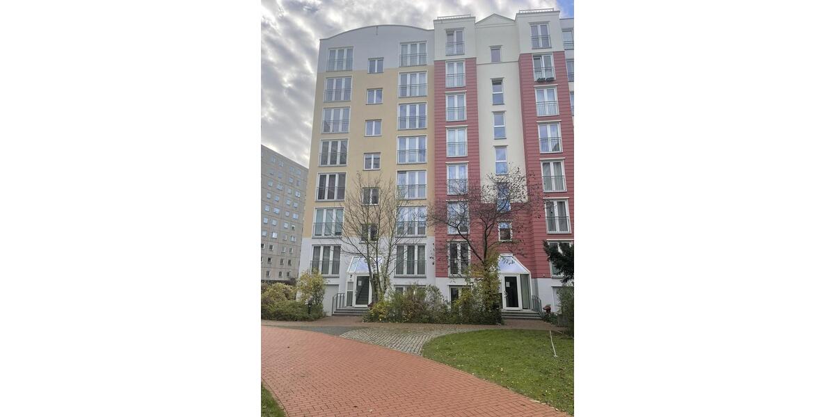 Erdgeschoßwohnung Berlin - 3 Zimmer, 71 m&sup2;, 1.950&euro; | Angebot:26683038