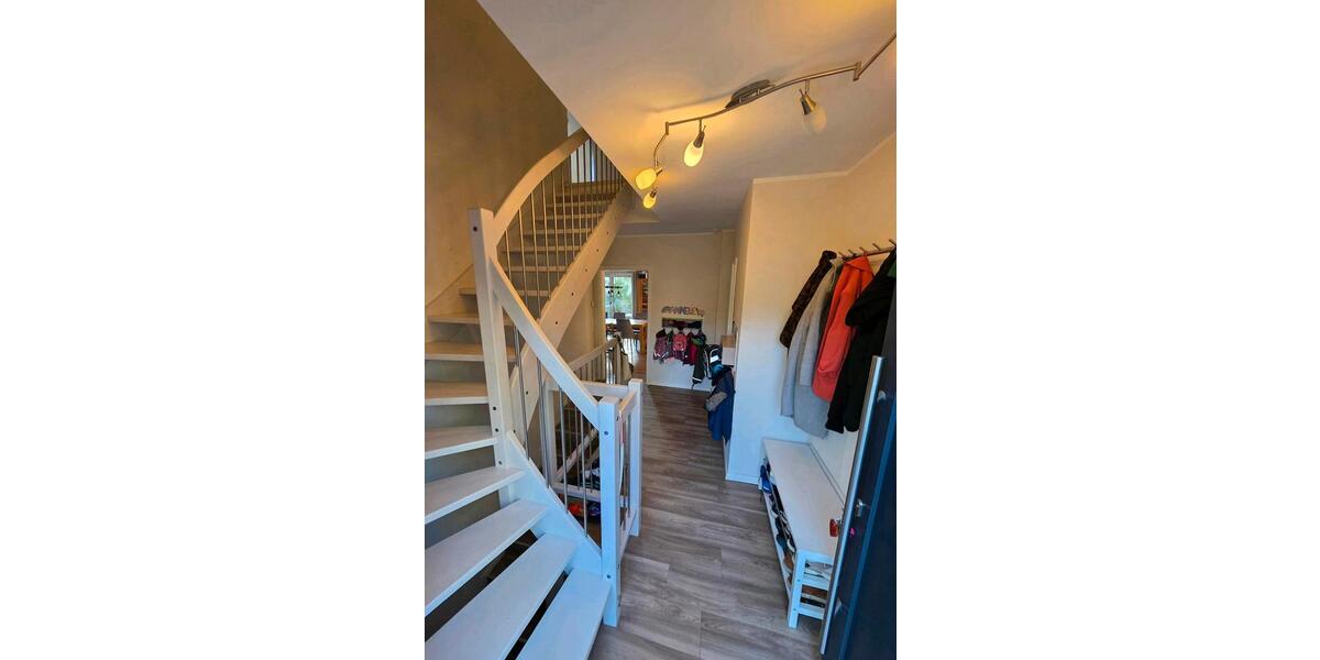 Einfamilienhaus Berlin Spandau - 5.5 Zimmer, 140 m&sup2;, 2.500&euro; | Angebot:24637420