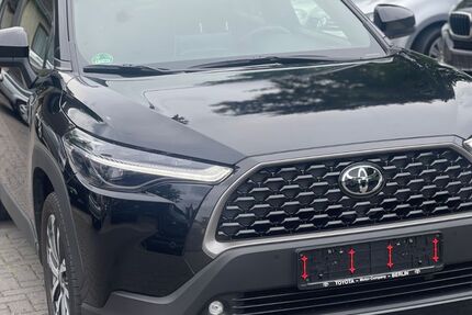 Toyota Corolla Cross 31.700 km 32.900 € Berlin 12351