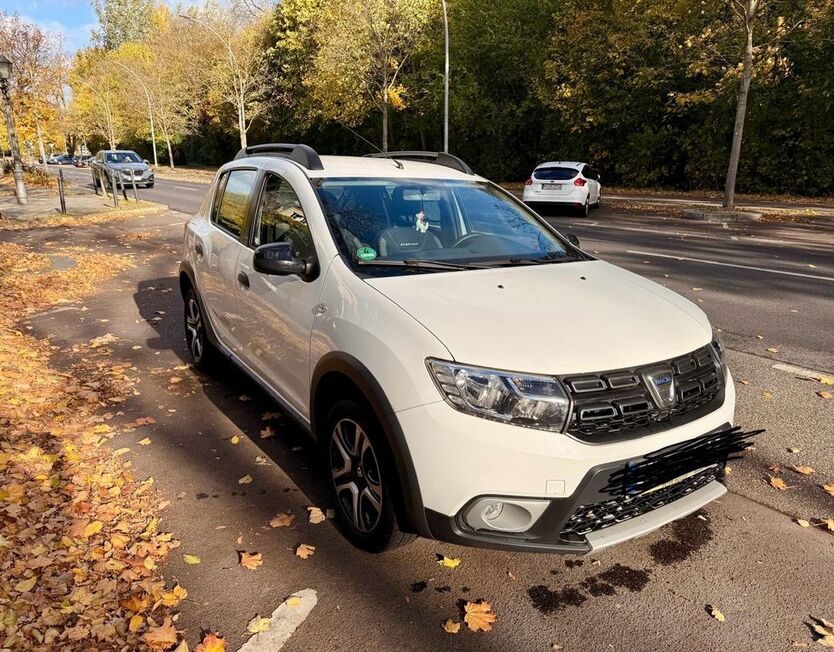 Dacia Sandero 46.953 km 8.500 € Berlin 12435