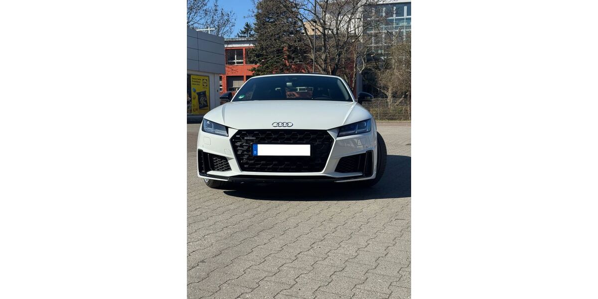 Audi TT 49.925 km 32.499 &euro; Berlin 12163