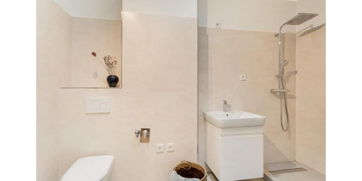 Dachgeschoßwohnung Berlin Charlottenburg-Wilmersdorf - 2 Zimmer, 40 m&sup2;, 299.000&euro; | Angebot:20721987