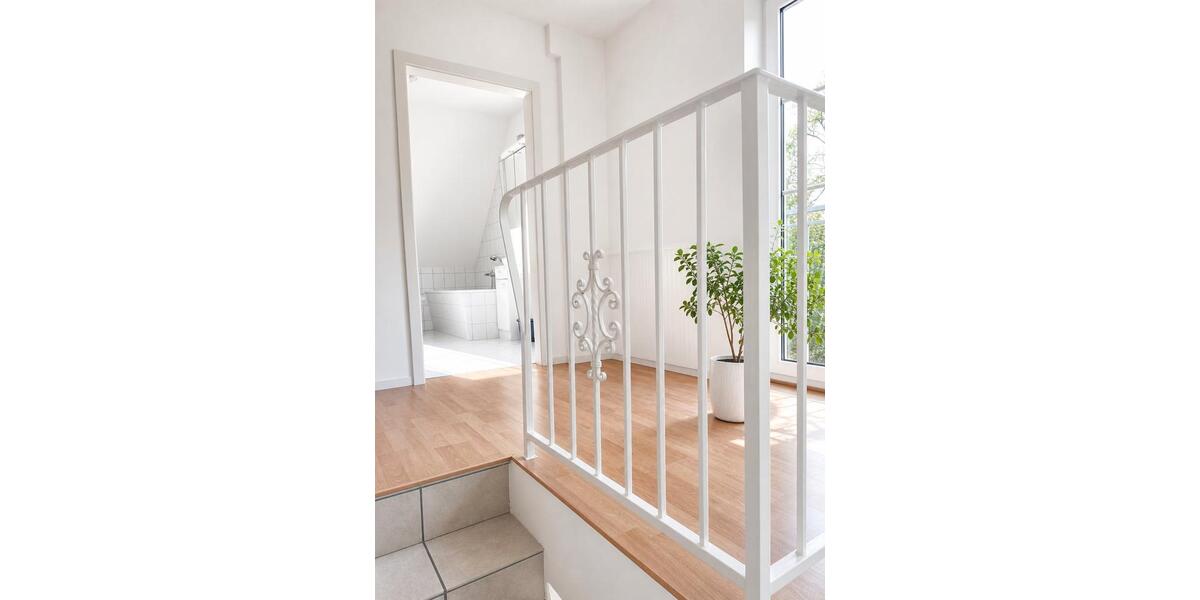 Einfamilienhaus Oranienburg - 6 Zimmer, 220 m&sup2;, 680.000&euro; | Angebot:27015966