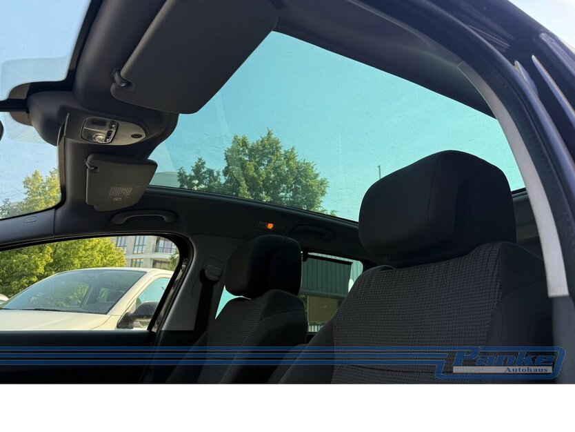 Peugeot 5008 1.6 155 THP Family plus*7Sitz*HUD*Pano*NAV* 143.915 km 7.980 € Berlin 13187