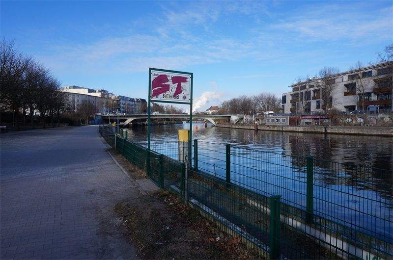 Helles Studio mit Balkon und Aufzug Besichtigung 03.11.2025 09:30 1 zimmer