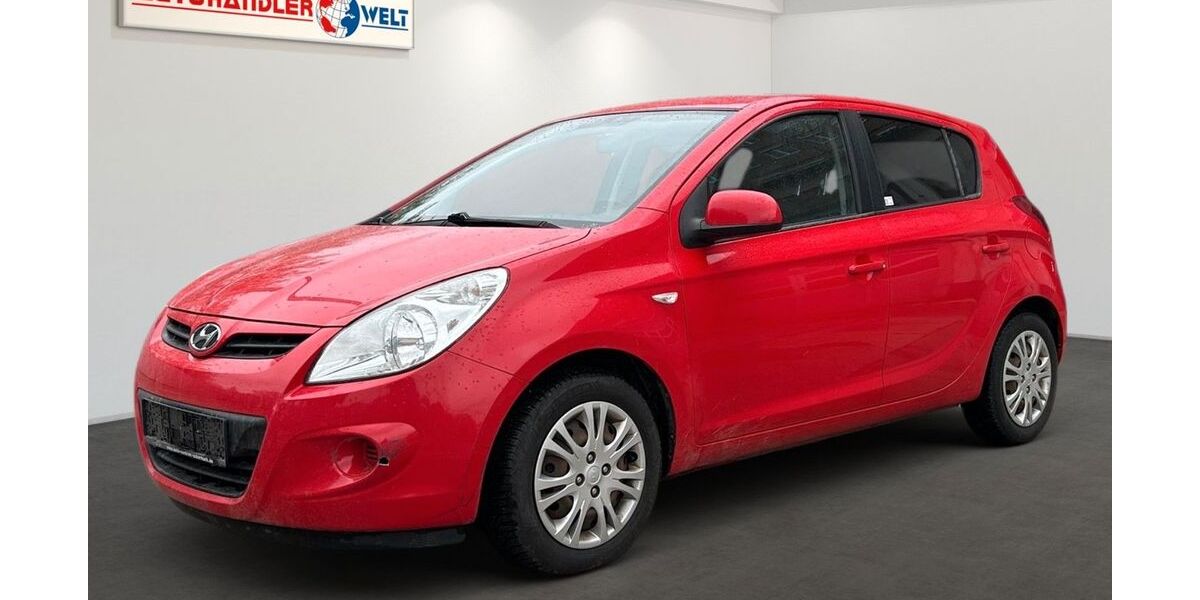 Hyundai i20 161.641 km 3.999 &euro; Berlin 12681