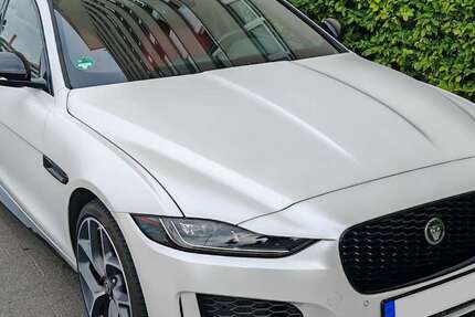 Jaguar XE 16.000 km 40.400 &euro; Berlin 10318