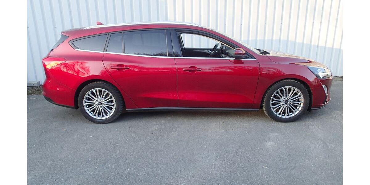Ford Focus 56.000 km 16.499 &euro; Neuenhagen bei Berlin 15366