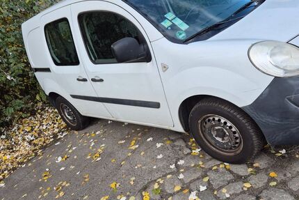 Renault Kangoo 43.816 km 3.800 € Berlin 13055