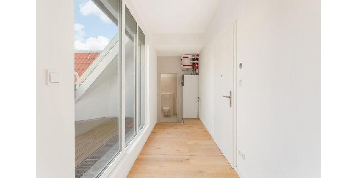 Dachgeschoßwohnung Berlin Charlottenburg-Wilmersdorf - 2 Zimmer, 40 m&sup2;, 299.000&euro; | Angebot:20721987