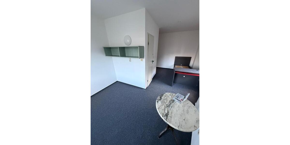 Etagenwohnung Hennigsdorf - 1 Zimmer, 20 m&sup2;, 850&euro; | Angebot:25137304