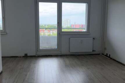 Wohnung Berlin Lichtenberg - 1 Zimmer, 37 m&sup2;, 609&euro; | Angebot:27080234