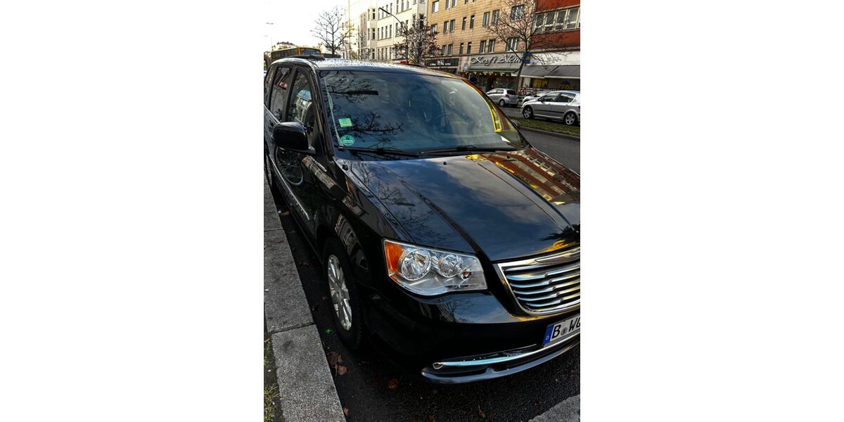 Chrysler Voyager 160.000 km 11.990 &euro; Berlin 10551