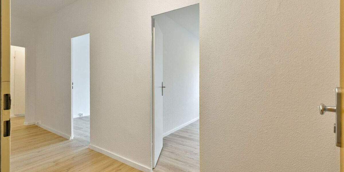 Etagenwohnung Berlin Neu-Hohenschönhausen - 3 Zimmer, 70 m&sup2;, 234.000&euro; | Angebot:25700525