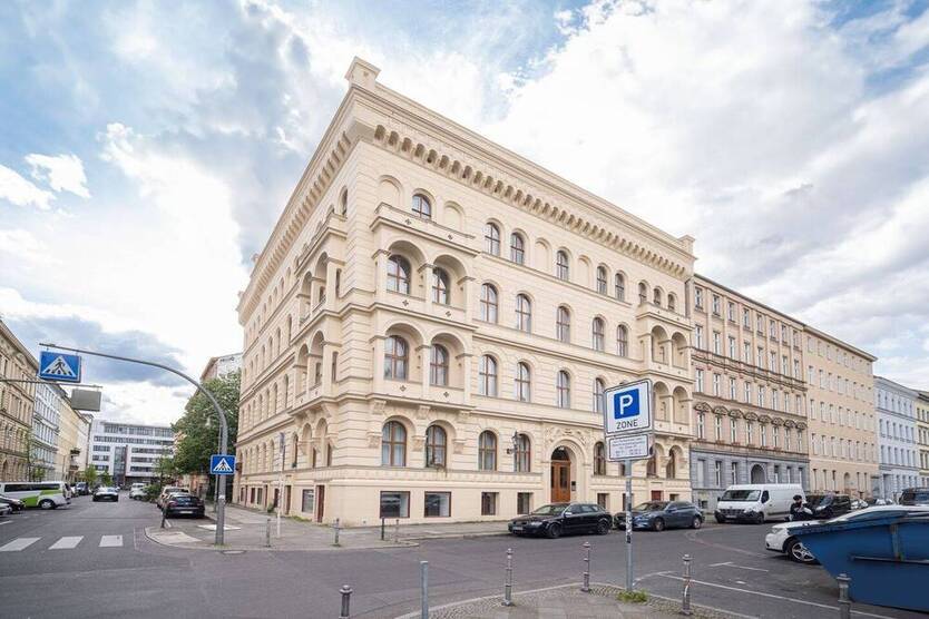 Moderne 65 m² Souterrain-Gewerbefläche - ideal für Büro oder Praxis