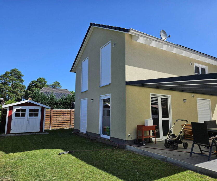 PROVISIONSFREI - Modernes Wohnen im Grünen: Haus in Wandlitz mit Top-Anbindung
