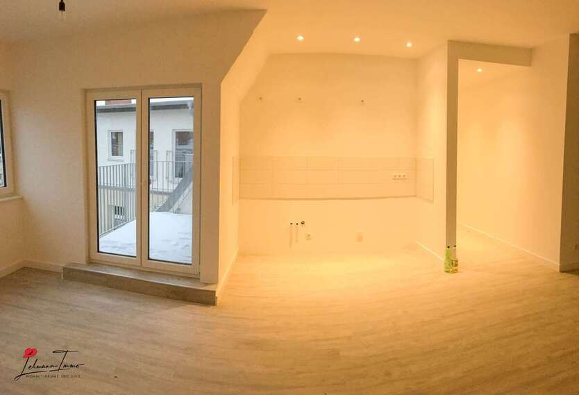 Stilvoller Dachgeschoss-Traum mit zwei Dachterrassen – bezugsfreie 2-Zimmer-Wohnung in Berlin-Grünau 2 zimmer