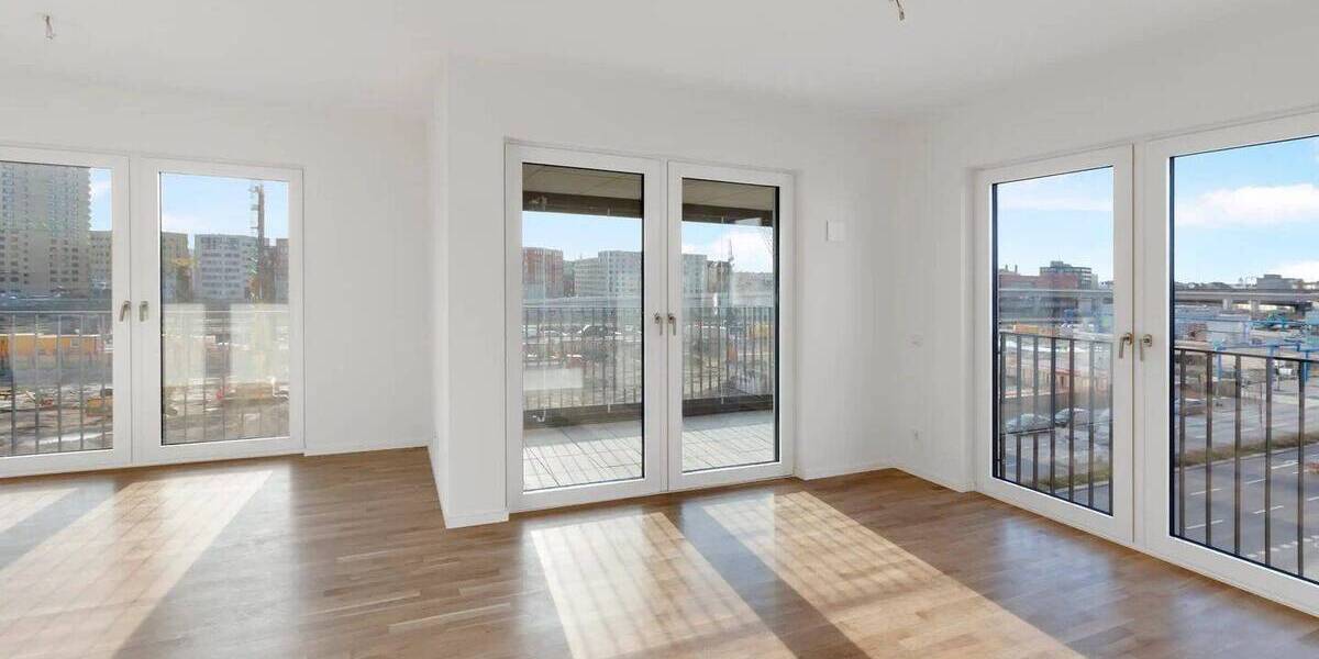 Etagenwohnung Berlin Mitte - 3 Zimmer, 83 m&sup2;, 1.971&euro; | Angebot:26555101