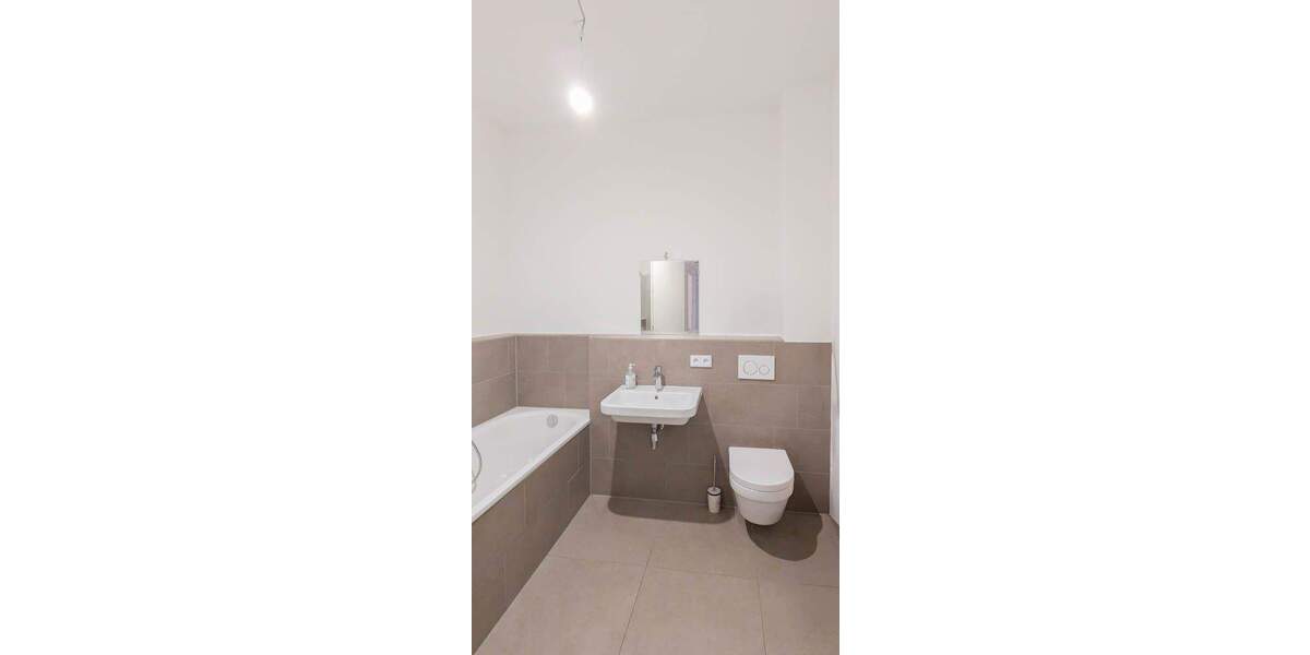 Terrassenwohnung Berlin Spandau - 4 Zimmer, 112 m&sup2;, 1.998&euro; | Angebot:25700158