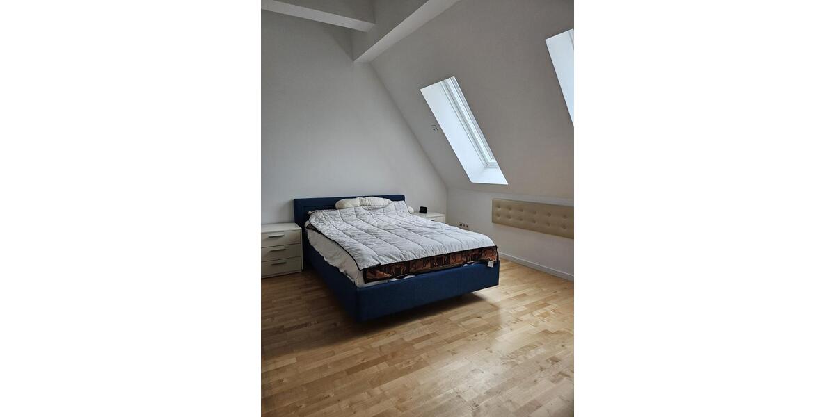 Dachgeschoßwohnung Berlin Reinickendorf - 4 Zimmer, 158 m&sup2;, 595.000&euro; | Angebot:25161728