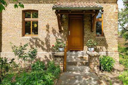 Historisches Wohnhaus mit Einliegerwohnung in Ludwigsfelde-Gröben 6 zimmer