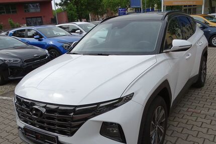 Hyundai TUCSON 69.900 km 24.900 € Berlin 12359