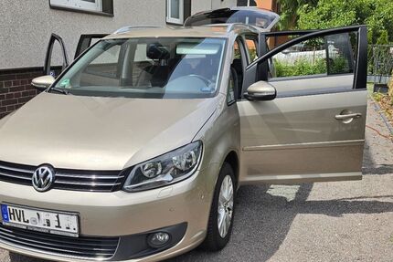 VW Touran 232.000 km 6.050 &euro; Falkensee 14612