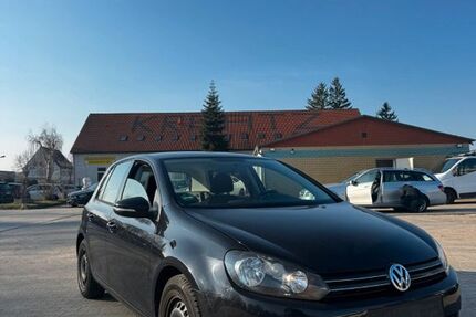 VW Golf 190.921 km 5.890 &euro; Velten 16727