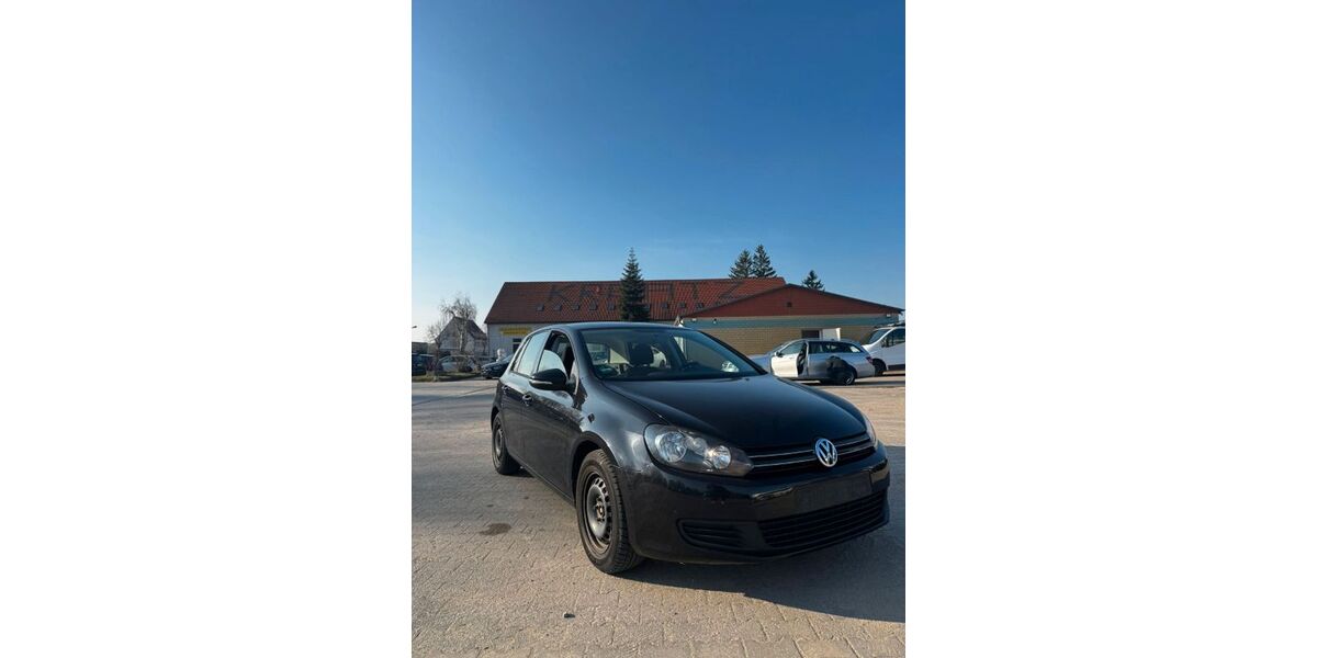 VW Golf 190.921 km 5.890 &euro; Velten 16727