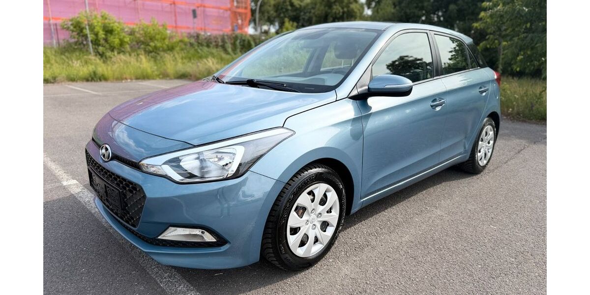 Hyundai i20 119.000 km 6.499 &euro; Berlin 12057