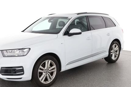 Audi Q7 69.117 km 37.880 &euro; Schönefeld 12529