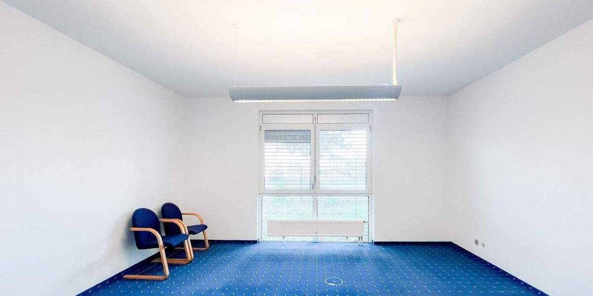 Gewerbeobjekt Stahnsdorf - 5 Zimmer, 253 m&sup2;, 2.406&euro; | Angebot:23956450