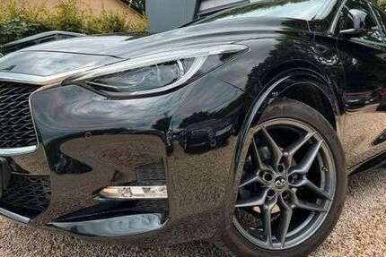 INFINITI Q30 34.200 km 21.990 € Großbeeren 14979