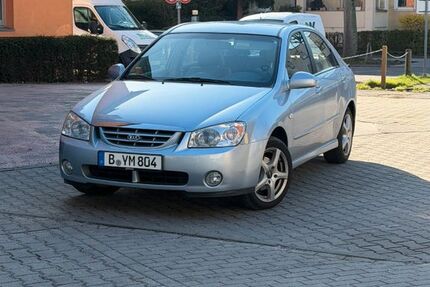 Kia Cerato 140.000 km 2.400 &euro; Berlin 14167