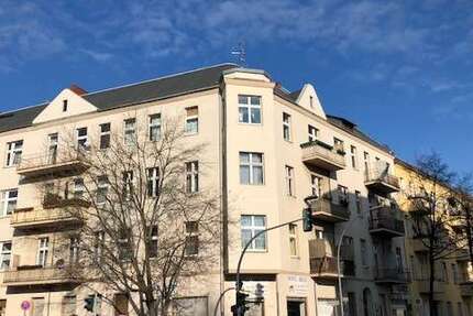 Einzelhandel in Berlin 2.620 € 181 m²
