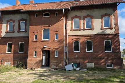 Haus Berlin Tempelhof-Schöneberg - 16 Zimmer, 300 m&sup2;, 360.000&euro; | Angebot:27487063