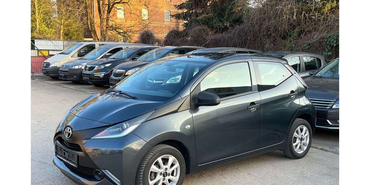 Toyota Aygo 95.967 km 6.999 &euro; Berlin 13127