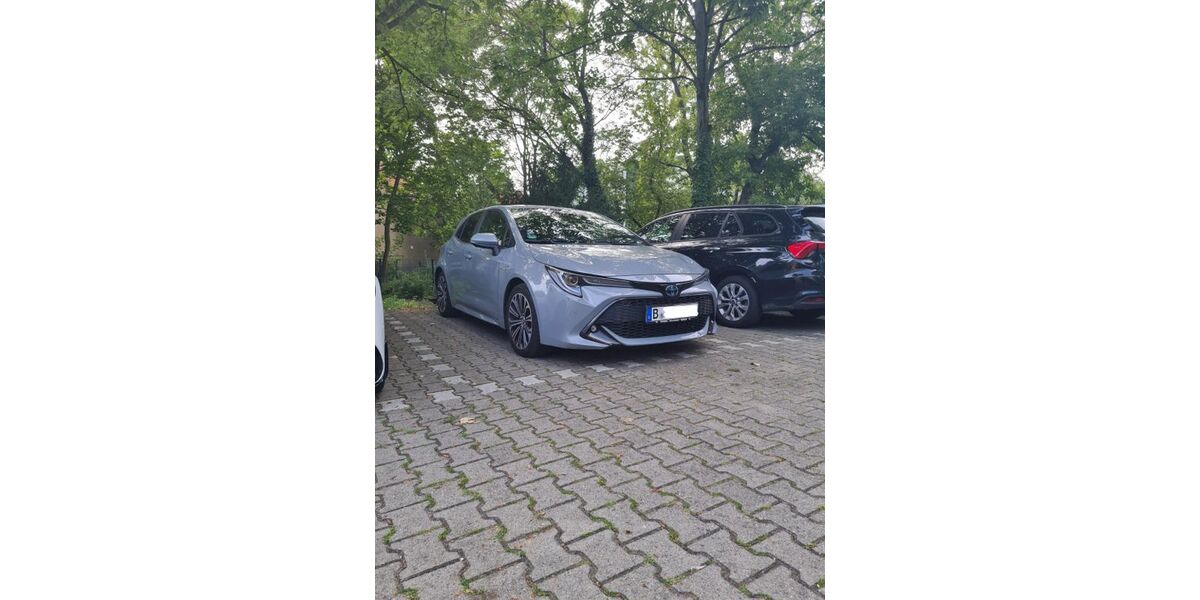Toyota Corolla 53.000 km 22.300 &euro; Berlin 13507