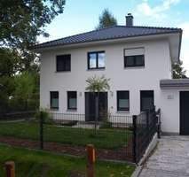 Projekt in Kleinmachnow - Ideal für die junge Familie - ruhige, sonnige Lage