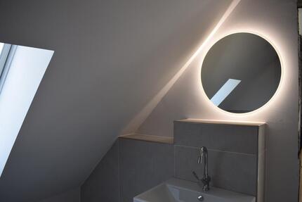 Seltenes Reihenmittelhaus im Westend - frei ab 01.02.26 zimmer