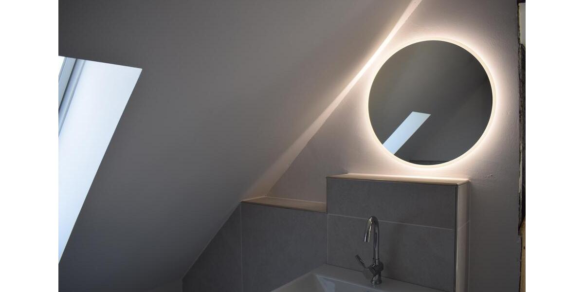 Seltenes Reihenmittelhaus im Westend - frei ab 01.02.26 zimmer