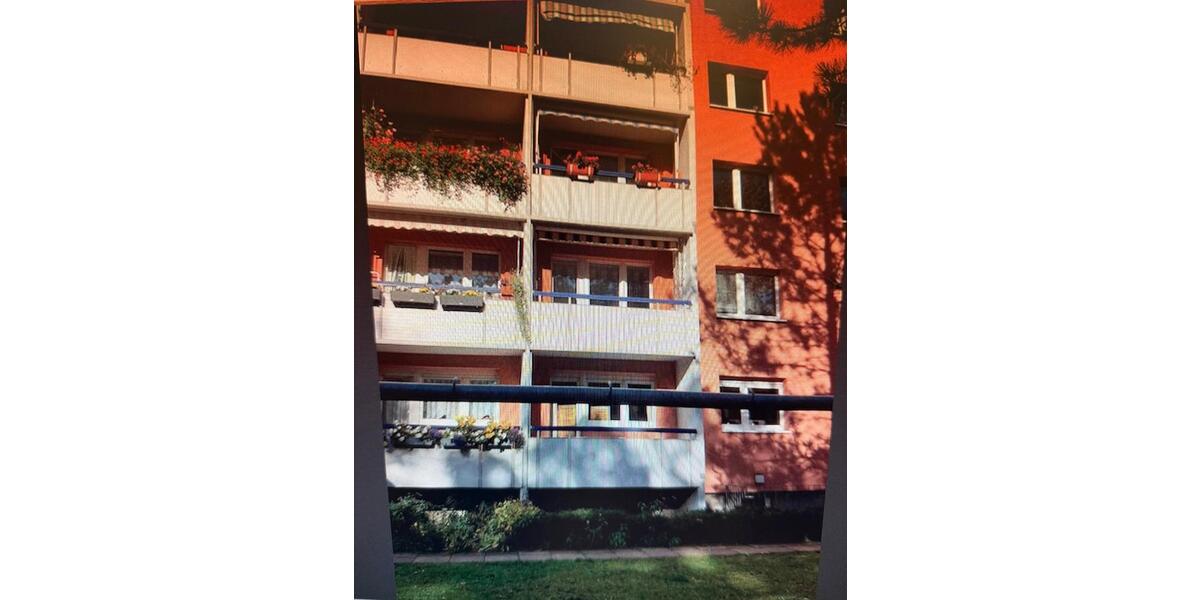 Etagenwohnung Potsdam Drewitz - 3 Zimmer, 61 m&sup2;, 238.000&euro; | Angebot:24344063