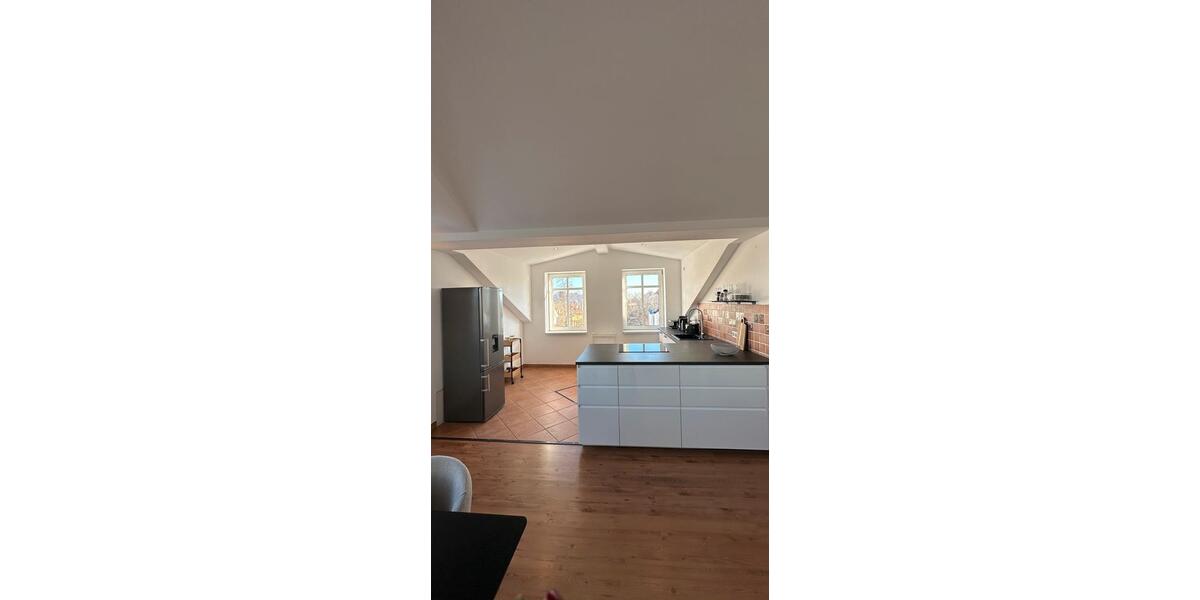 Dachgeschoßwohnung Berlin Treptow-Köpenick - 2 Zimmer, 72 m&sup2;, 1.680&euro; | Angebot:25347571